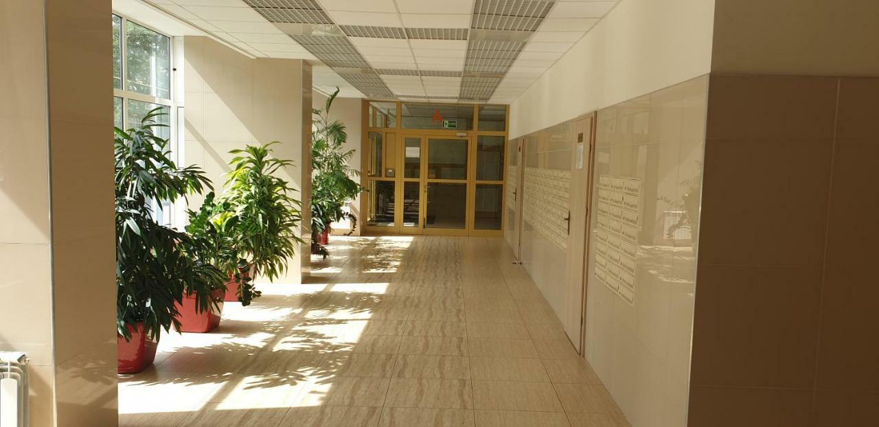 Apartment Metro Rondo Onz *
